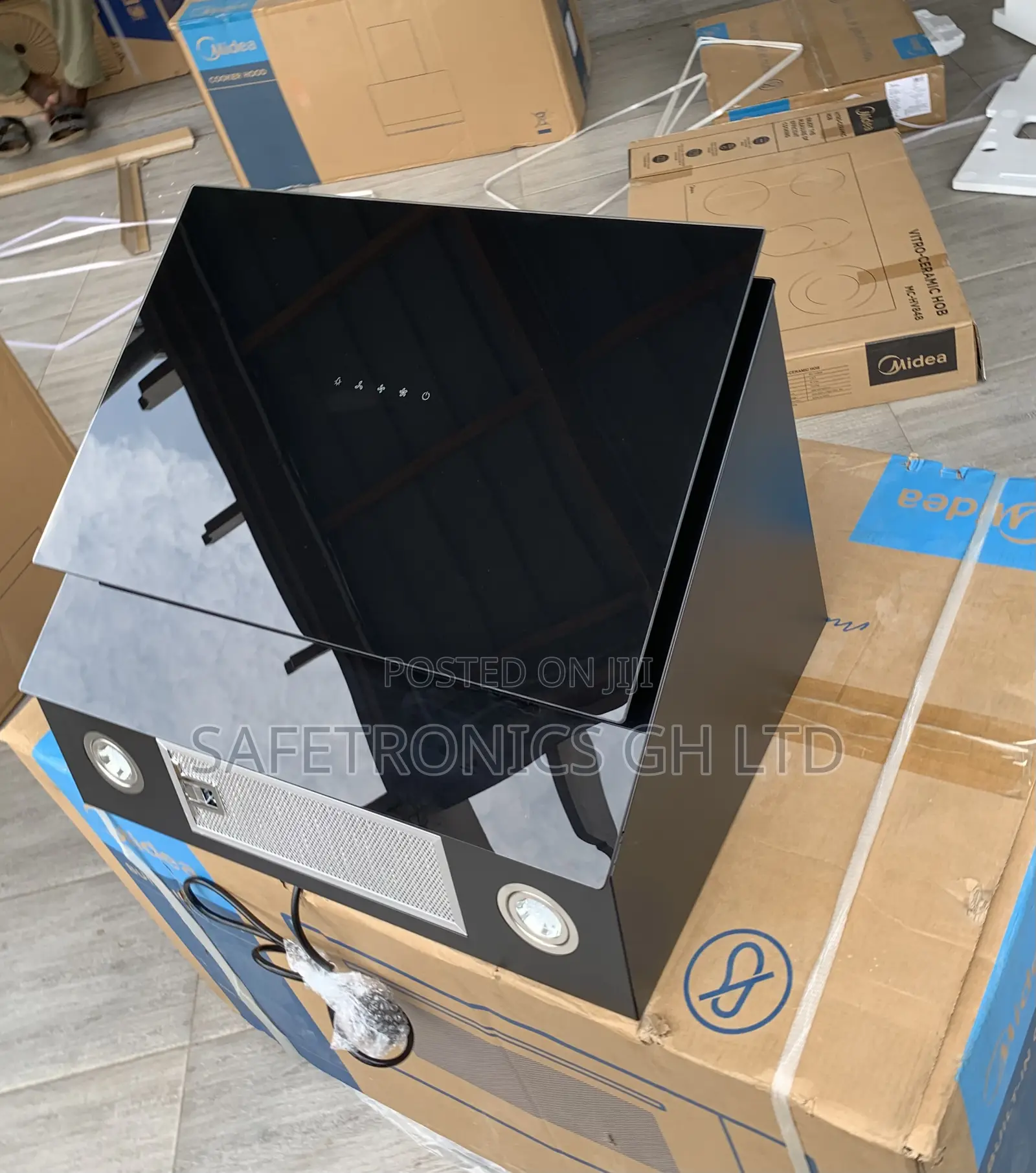 Available Black Midea 60cm Cooker Angled Chimney Cooker Hood (60j72-B)