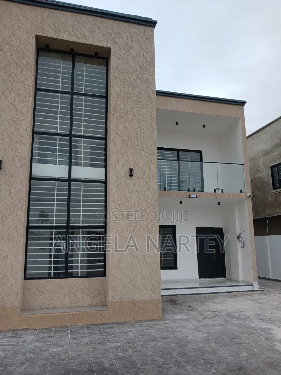 4bdrm House in Sakumono Estates, Accra Metropolitan for sale
