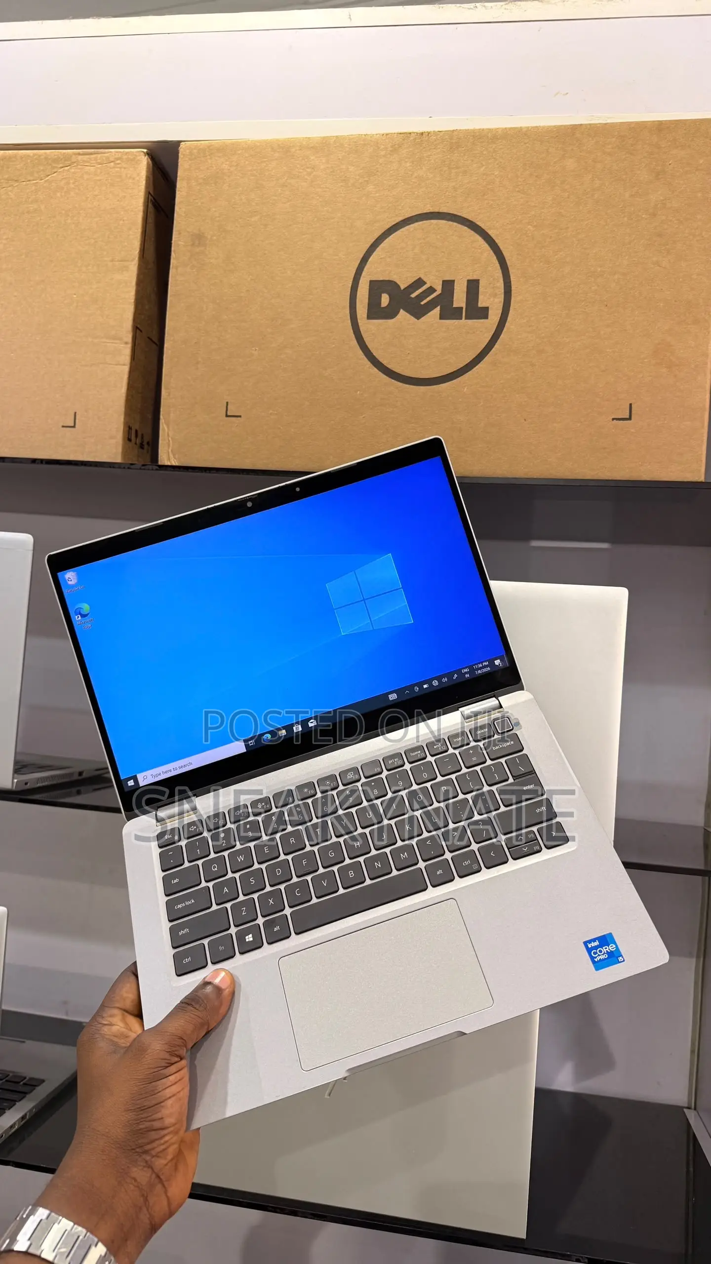 New Laptop Dell Latitude 5320 16GB Intel Core i5 SSD 256GB