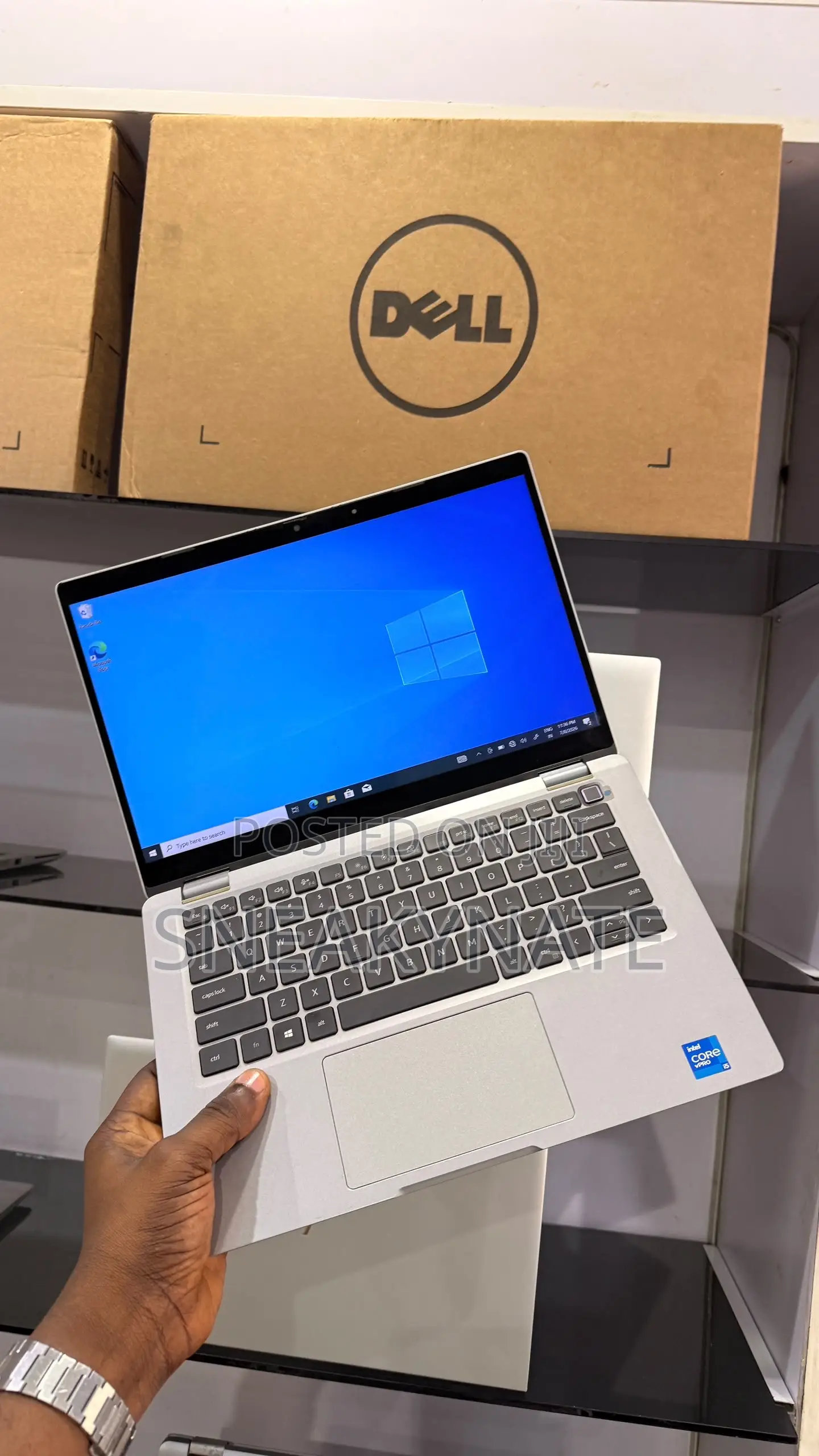 New Laptop Dell Latitude 5320 16GB Intel Core i5 SSD 256GB