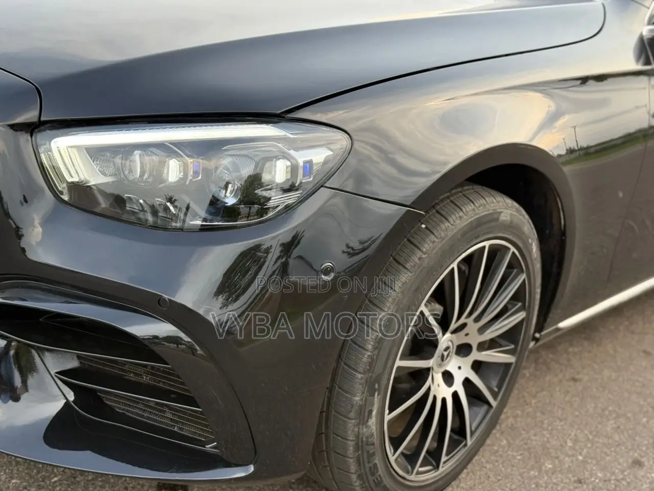 Mercedes-Benz E300 4Matic AWD Sedan (2.0L 4cyl 9A) 2017 Black