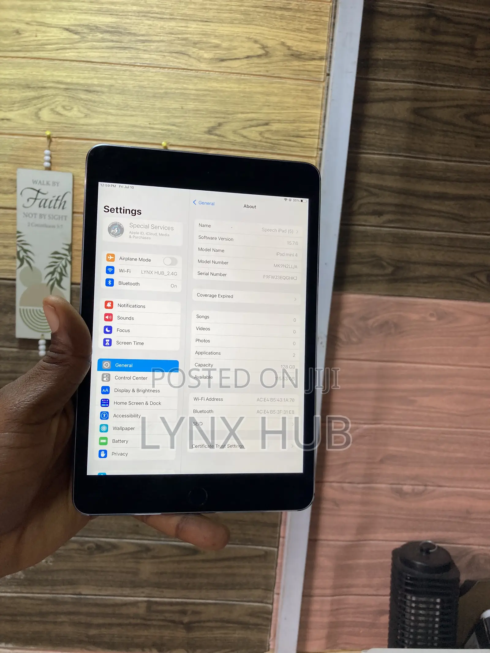 Apple iPad mini 4 128 GB Gray