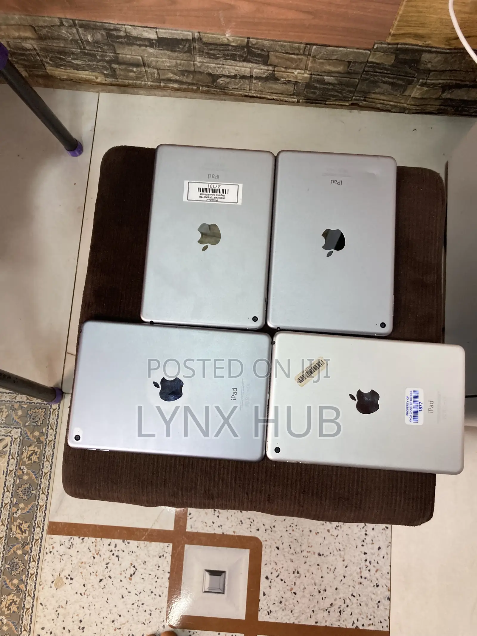 Apple iPad mini 4 128 GB Gray