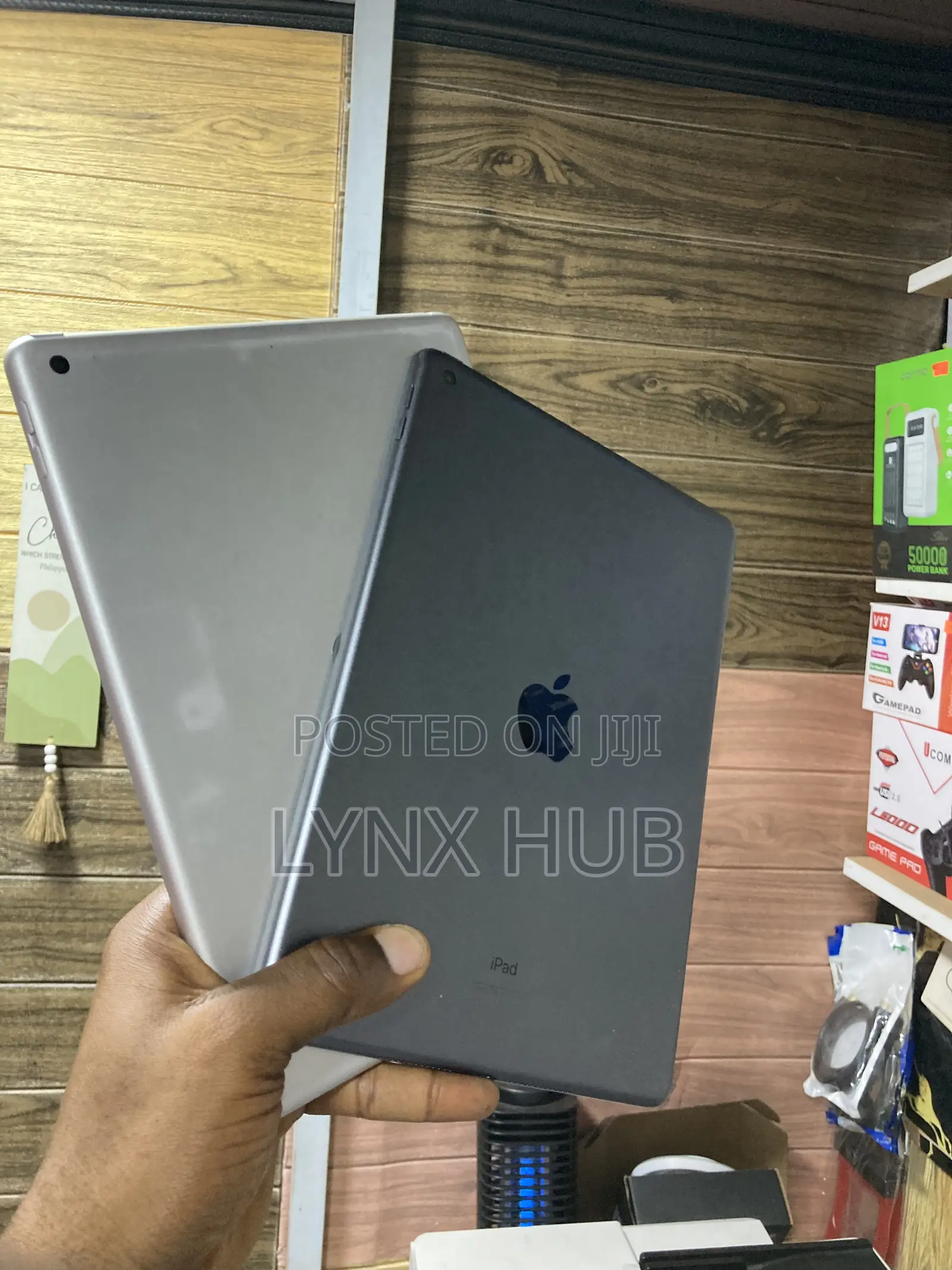 Apple iPad 10.2 (2019) 32 GB Gray