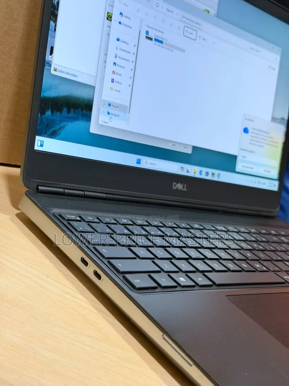 New Laptop Dell Precision 7560 16GB Intel Core i9 SSD 512GB