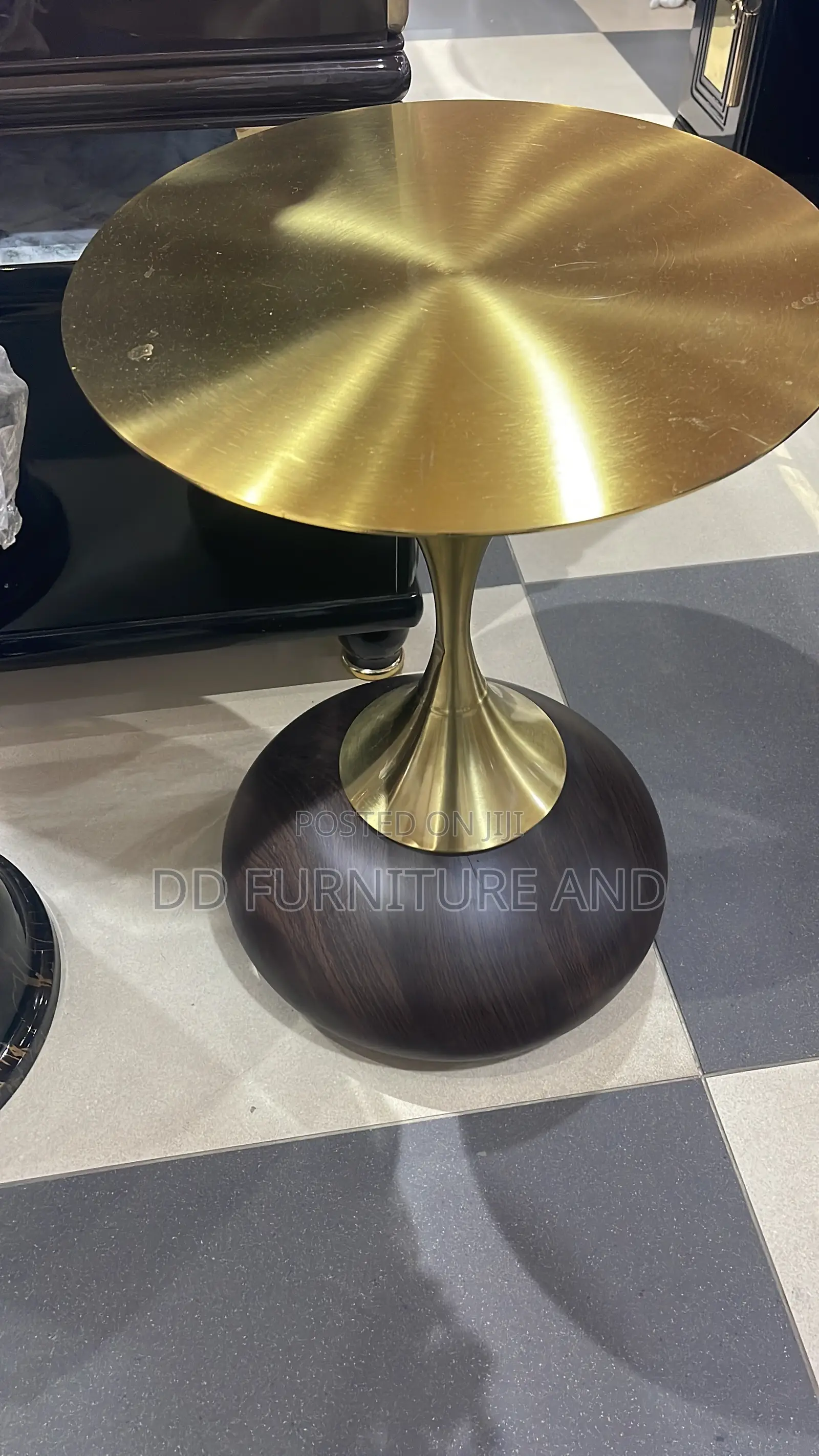 Manhattan Coffee Tables/Side Tables