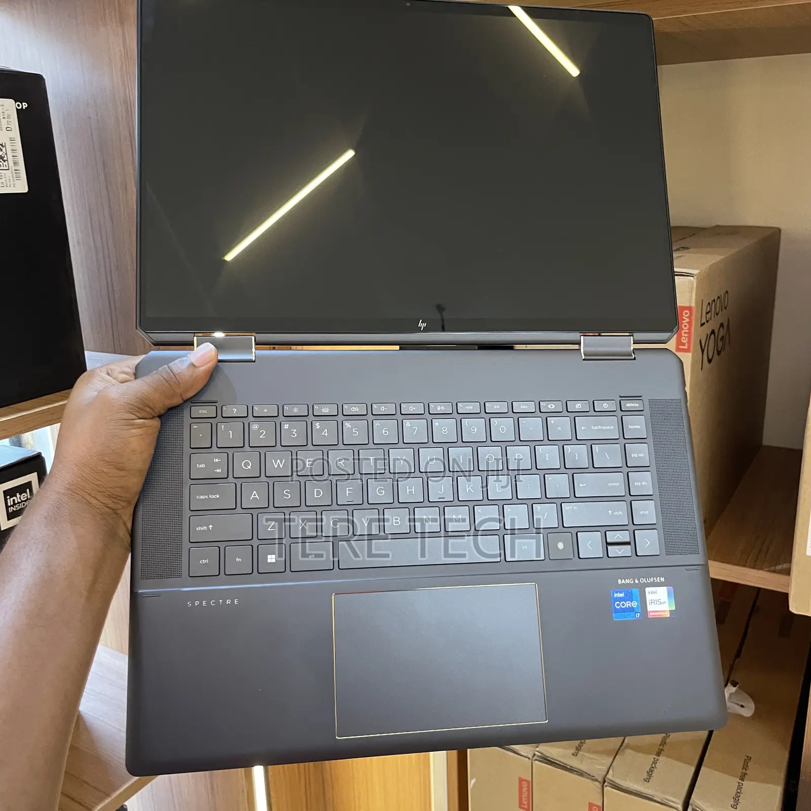 New Laptop HP Spectre 16GB Intel Core i7 SSD 1T