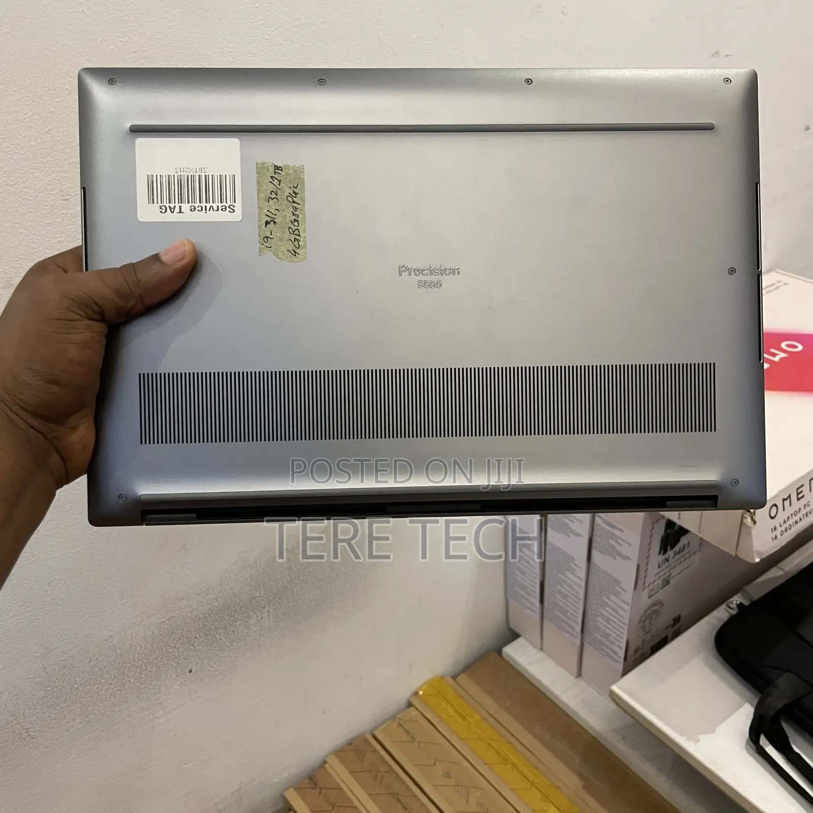 New Laptop Dell Precision 5560 16GB Intel Core i7 SSD 512GB