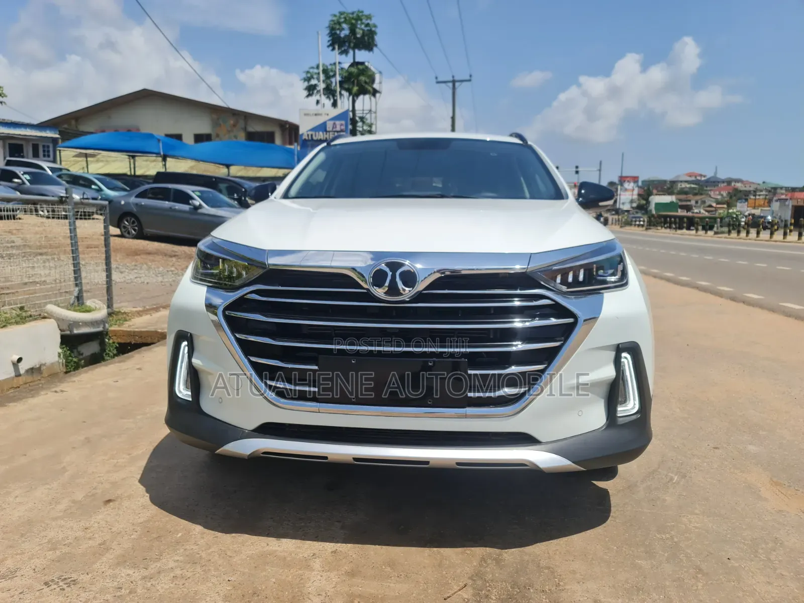 BAIC Senova X65 2.0 Petrol 2017 Red