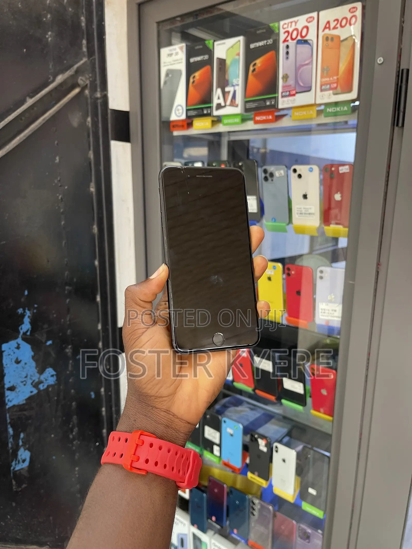 New Apple iPhone 7 Plus 32 GB Black