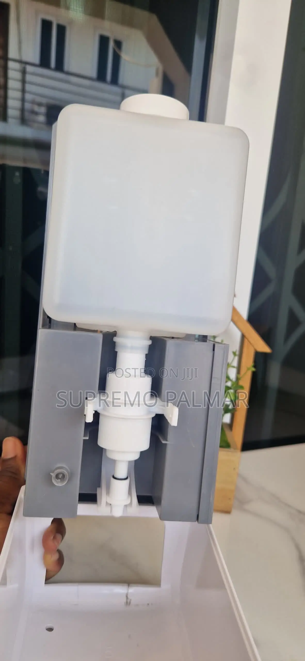 Motion Sensor Soap Dispenser – 1000ml