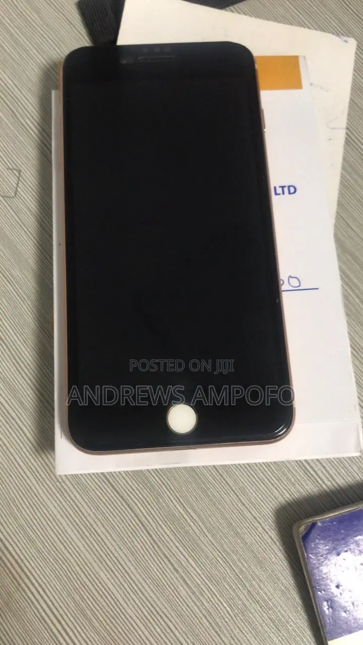 Apple iPhone 8 Plus 64 GB Gold