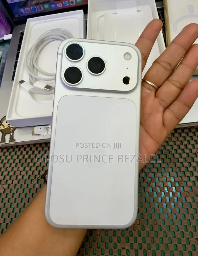 Apple iPhone 17 Pro 256 GB White