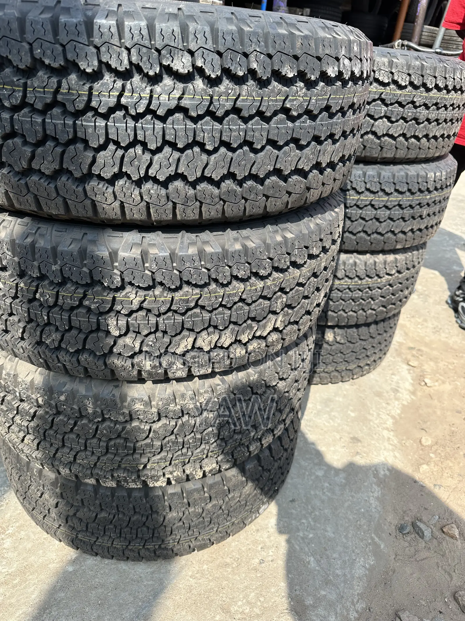 255/70r15 Goodyear