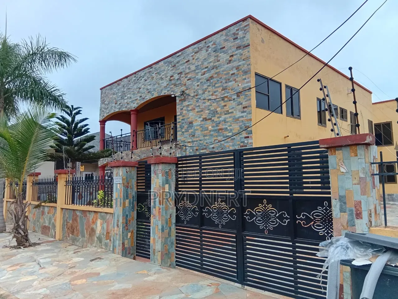 3bdrm Apartment in Dps, Community 25 for rent