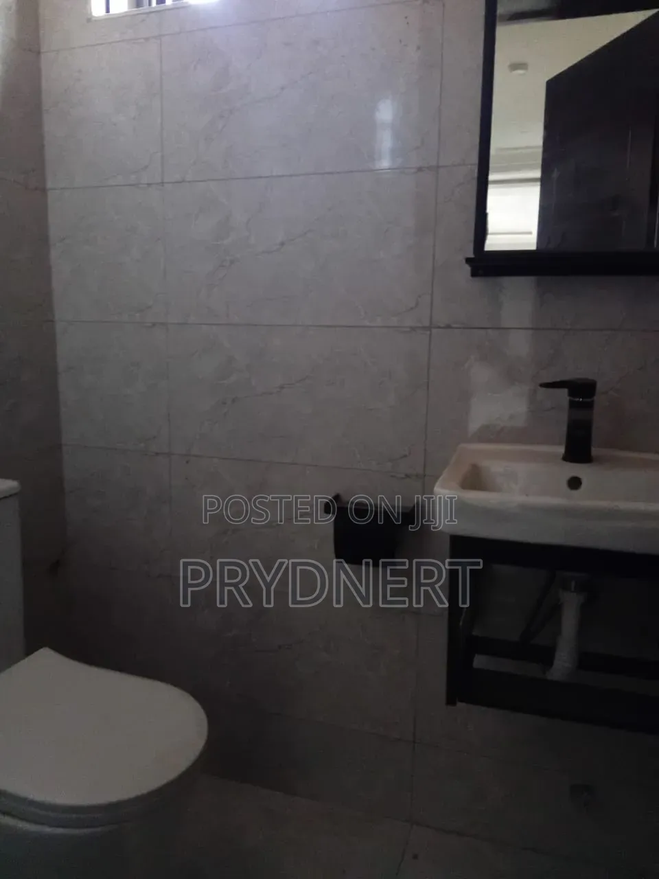 1bdrm Apartment in C25, Community 25 for rent