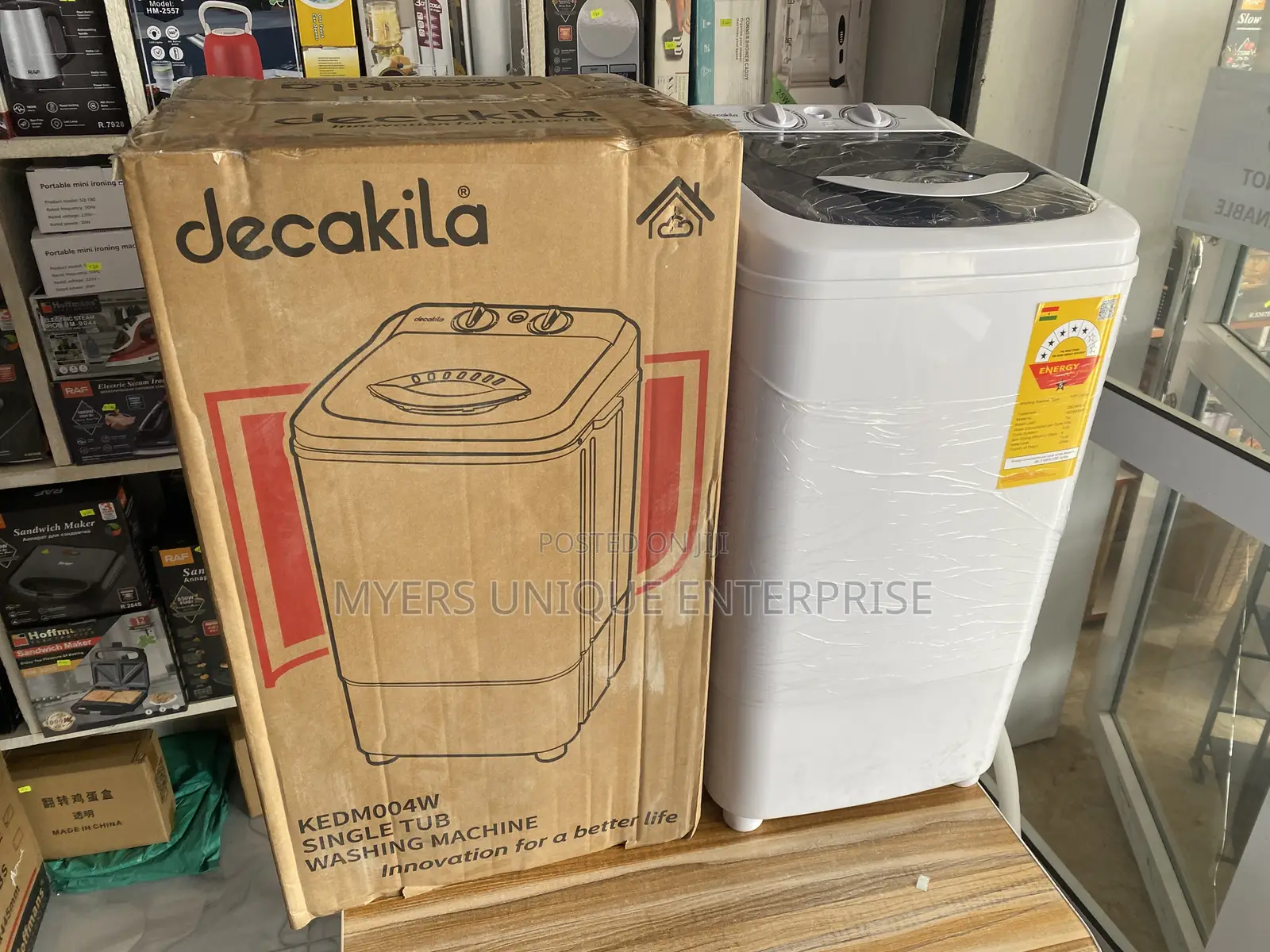 Affordable Mini Washing Machine Decakila (7kg)