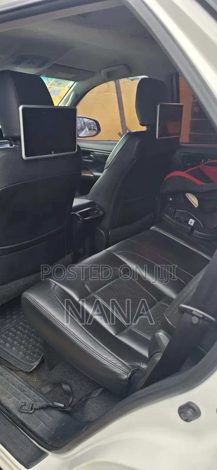 Toyota Fortuner 2022 White