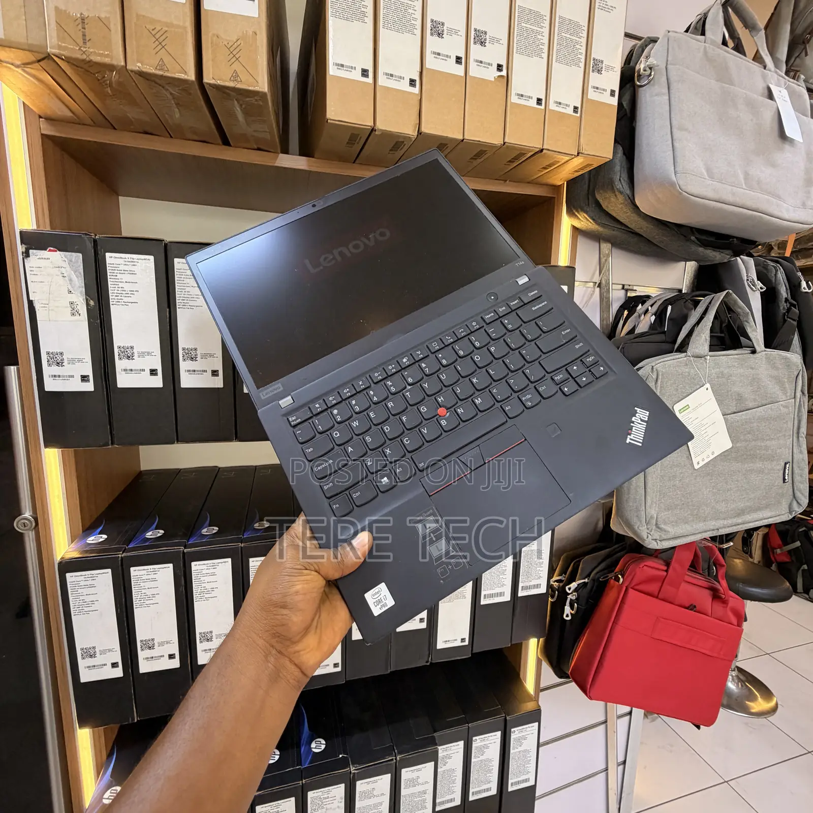 New Laptop Lenovo ThinkPad T14s Gen 1 8GB Intel Core i7 SSD 256GB
