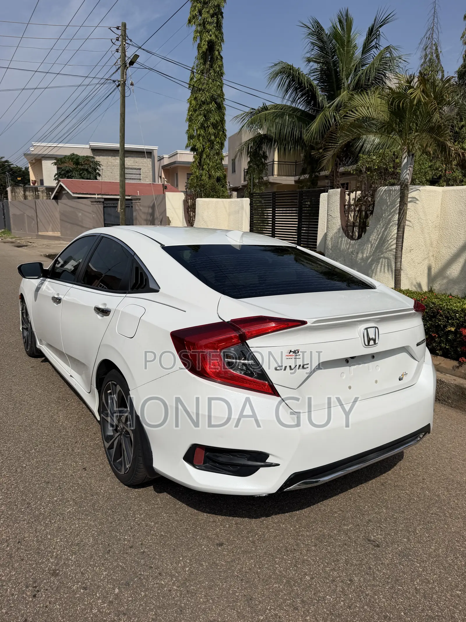 Honda Civic Touring Sedan 2020 White