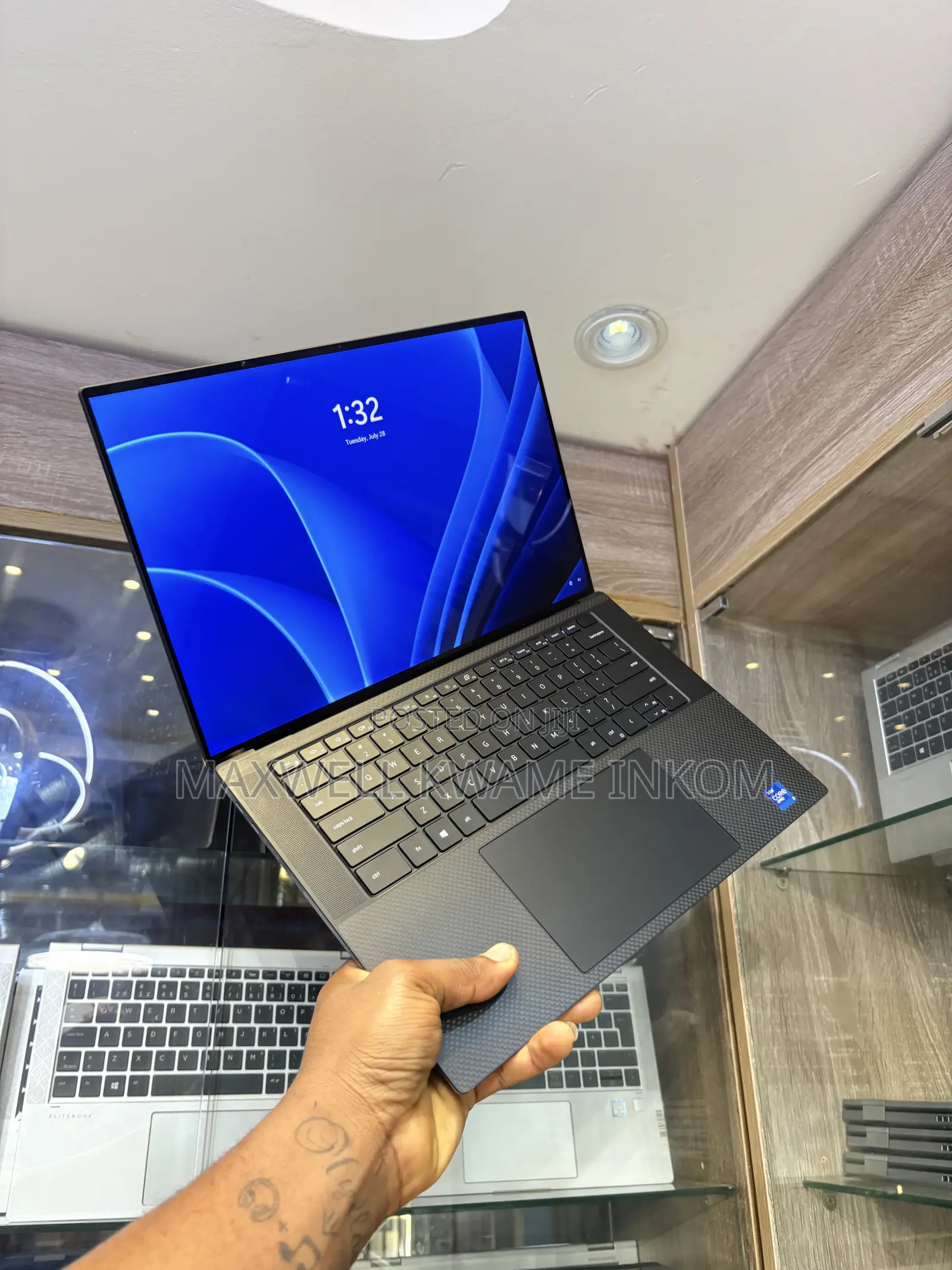 Laptop Dell Precision 5560 16GB Intel Core i7 SSD 512GB