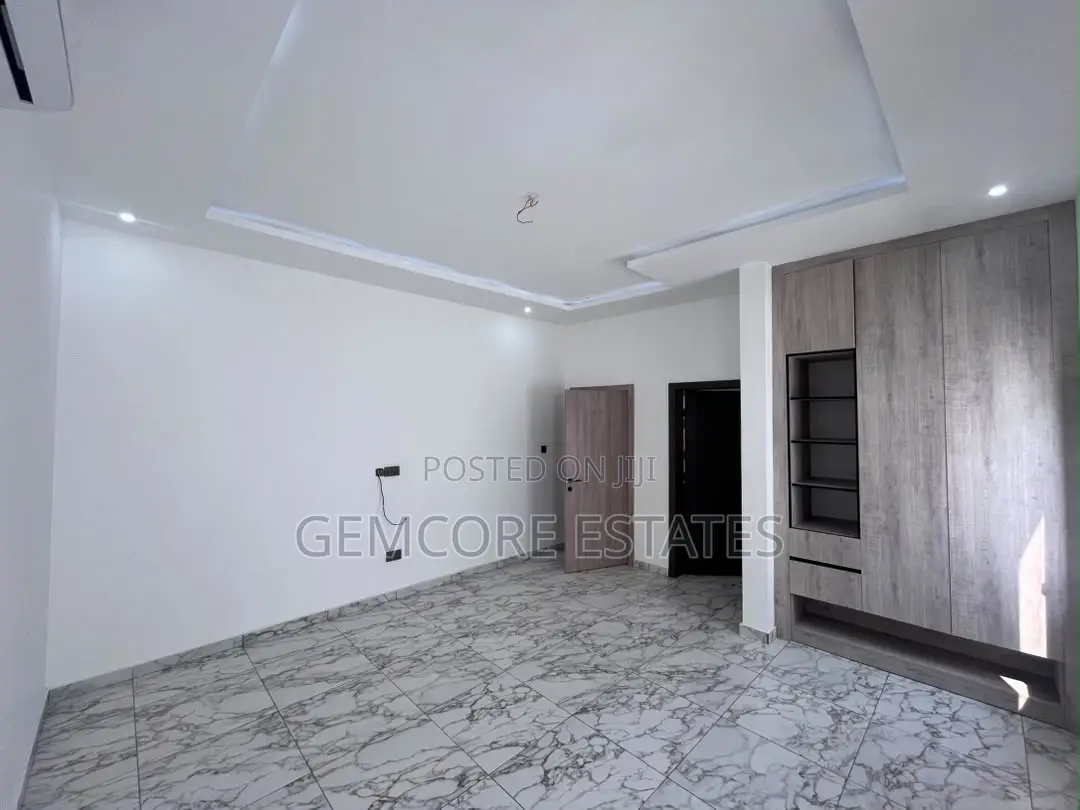 4bdrm House in Ashaley Botwe for rent