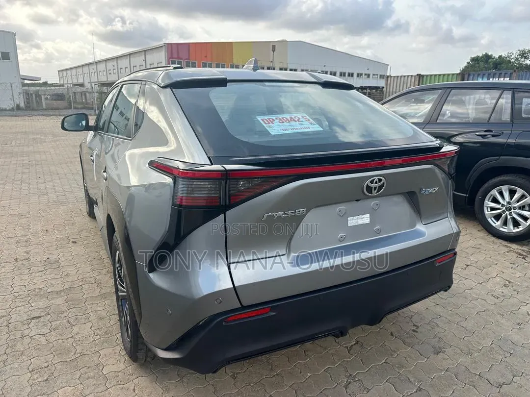 New Toyota bZ4X XLE 2025 Gray
