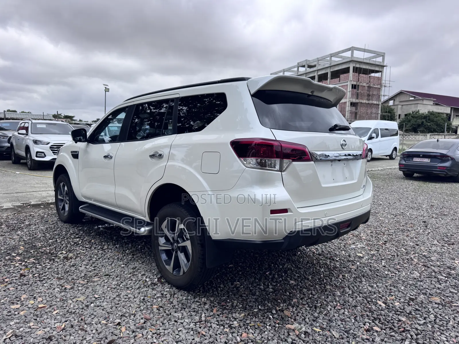 Nissan Terrano 2025 White