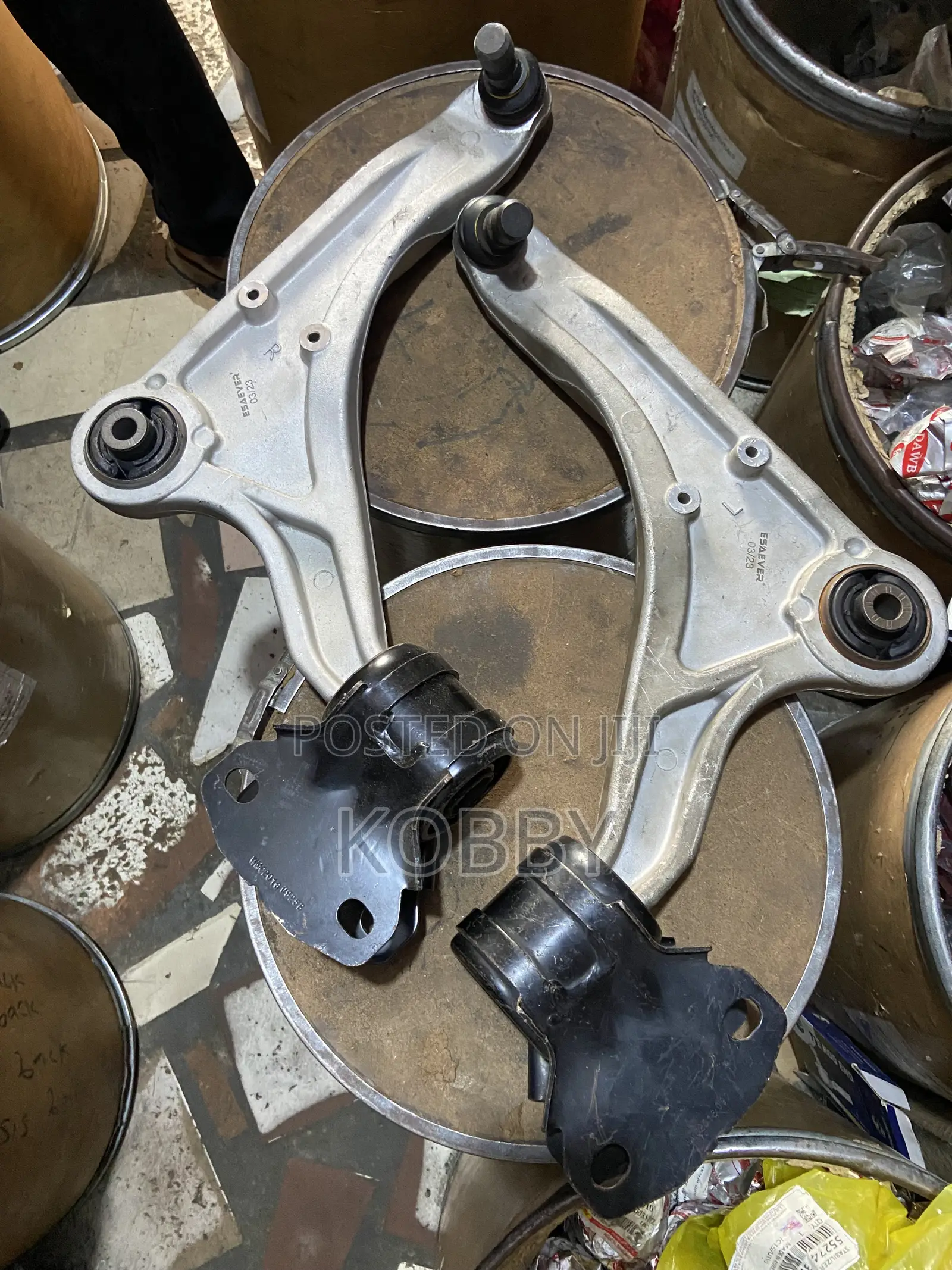 Ford Fusion 2013-3014,2015,2016,2017,2018,2019,2020 Lower Arm Complete
