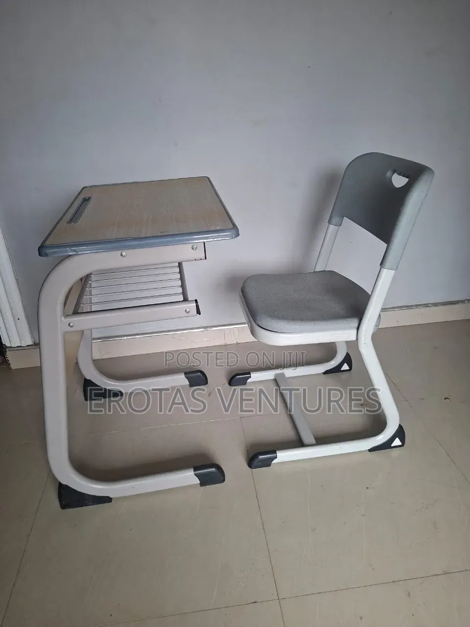 Student Table and Chair