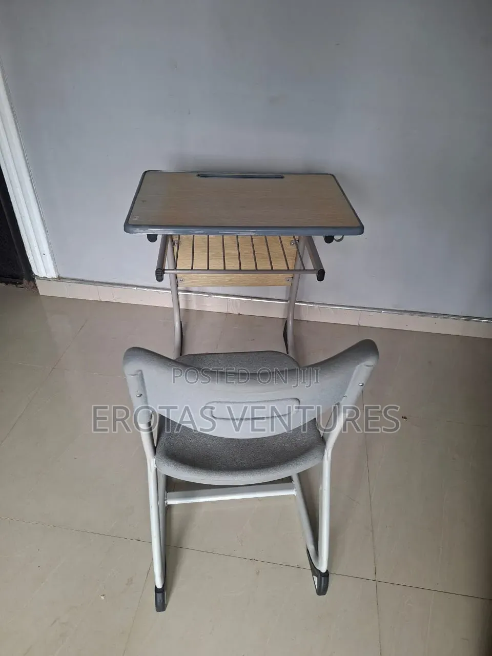 Student Table and Chair