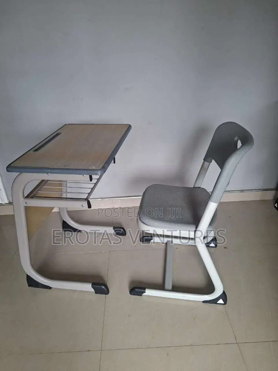 Student Table and Chair