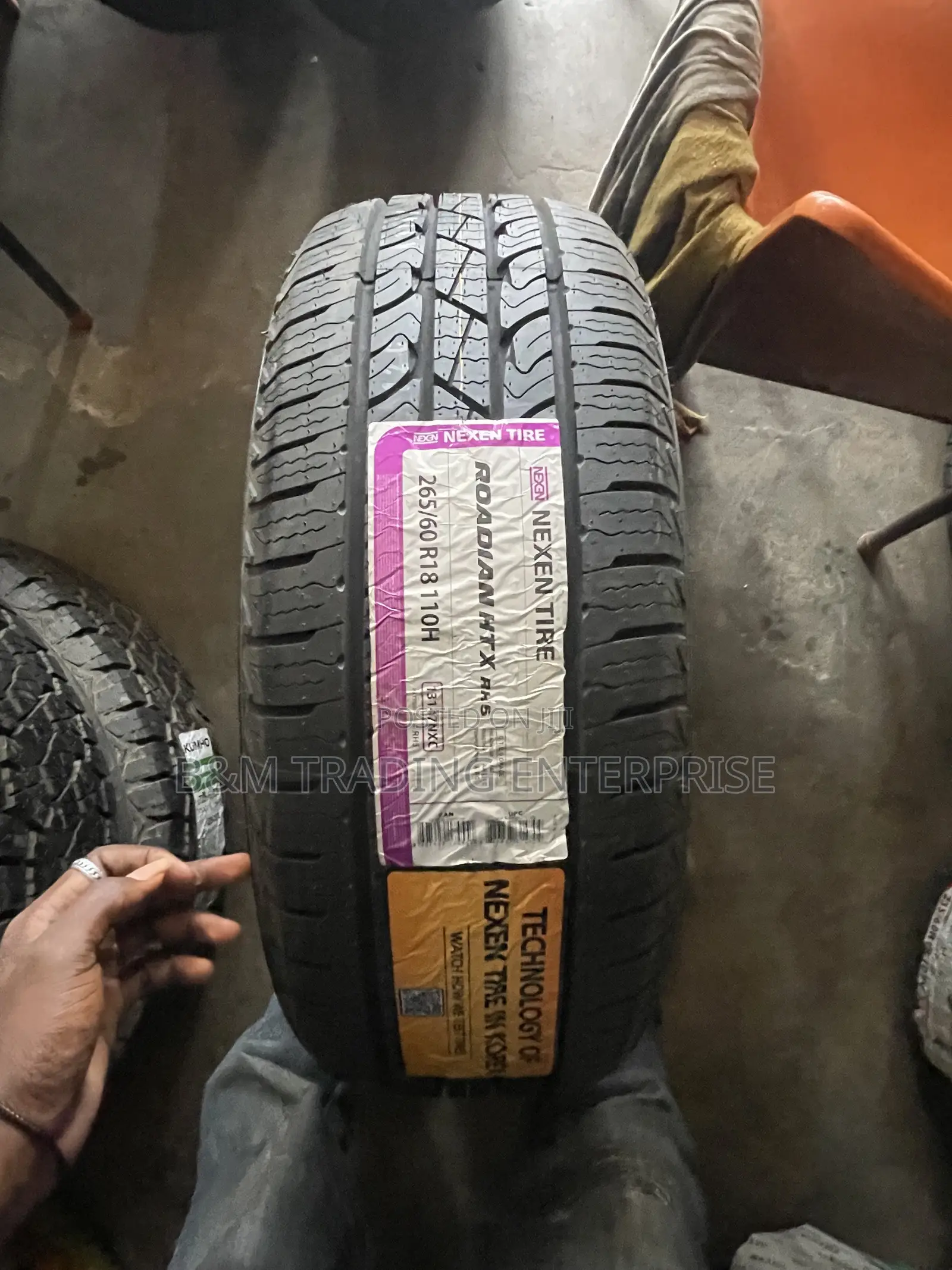 (265/60r18). Quality and Affordable Nexen Car Tire