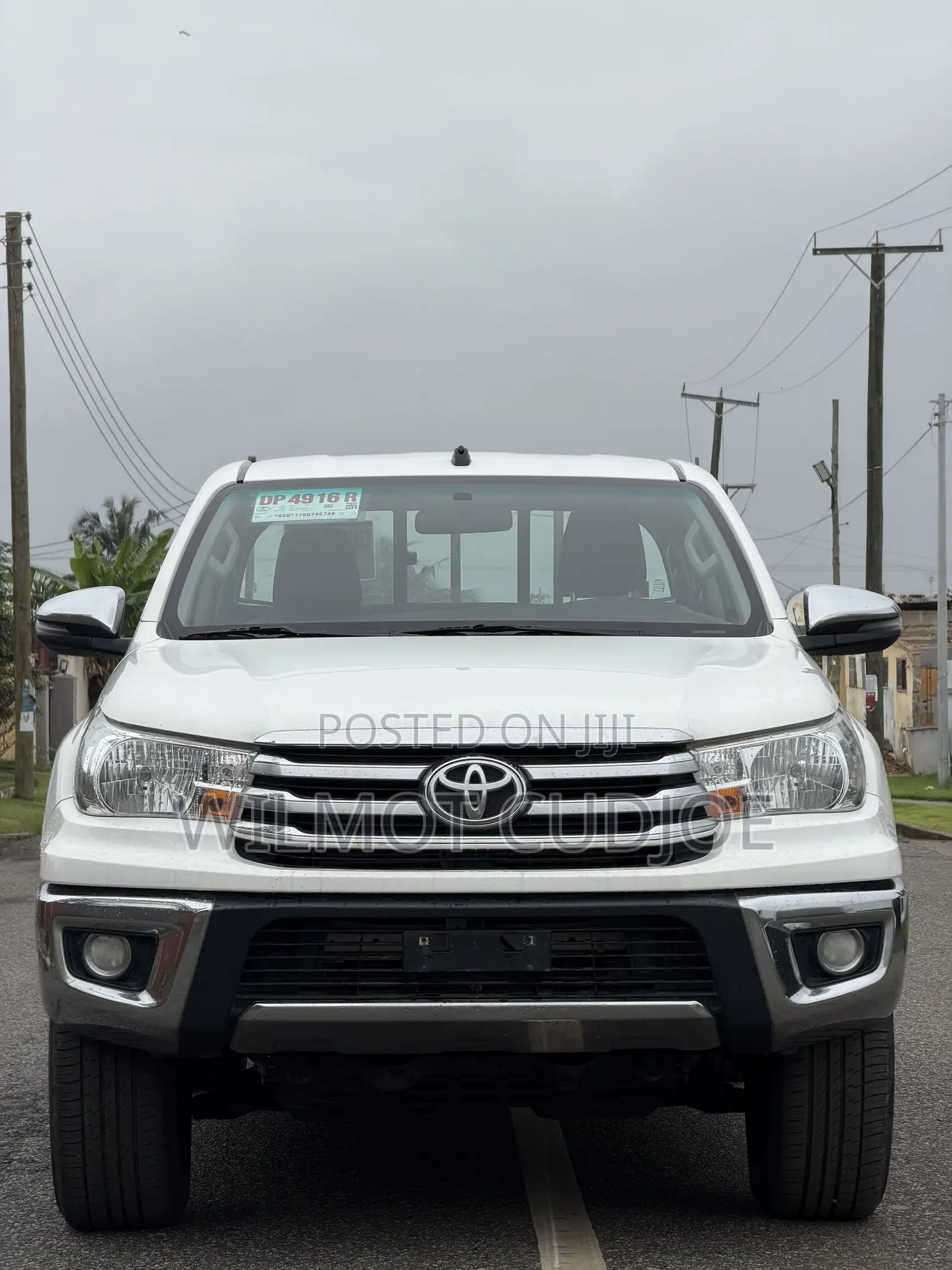 Toyota Hilux 2019 White