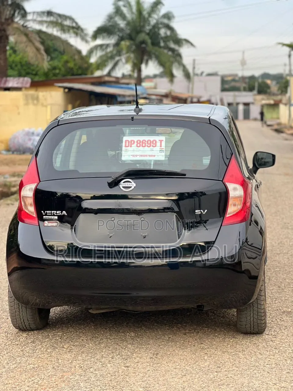 Nissan Versa 2016 Black