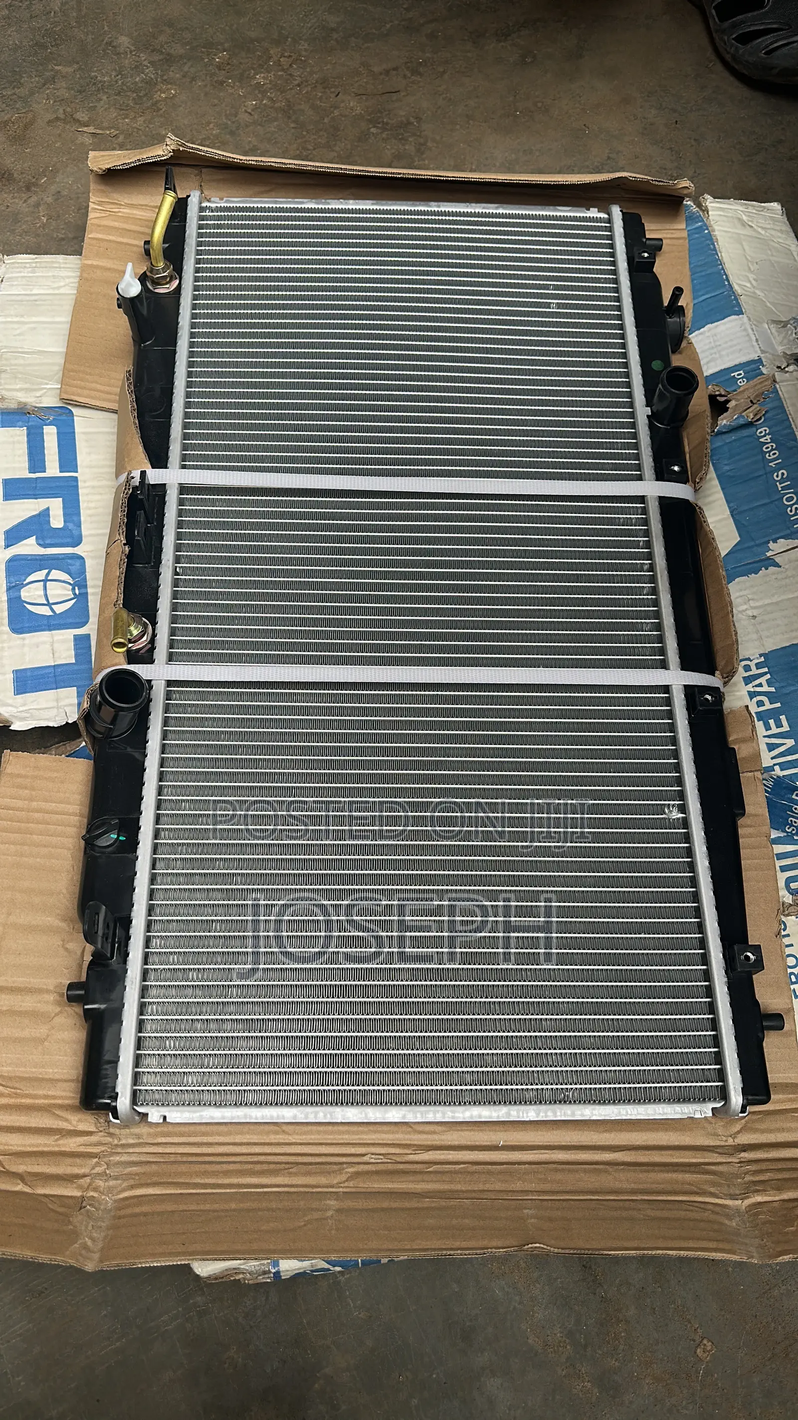 Honda Fit 2010,2011,2012 Radiator