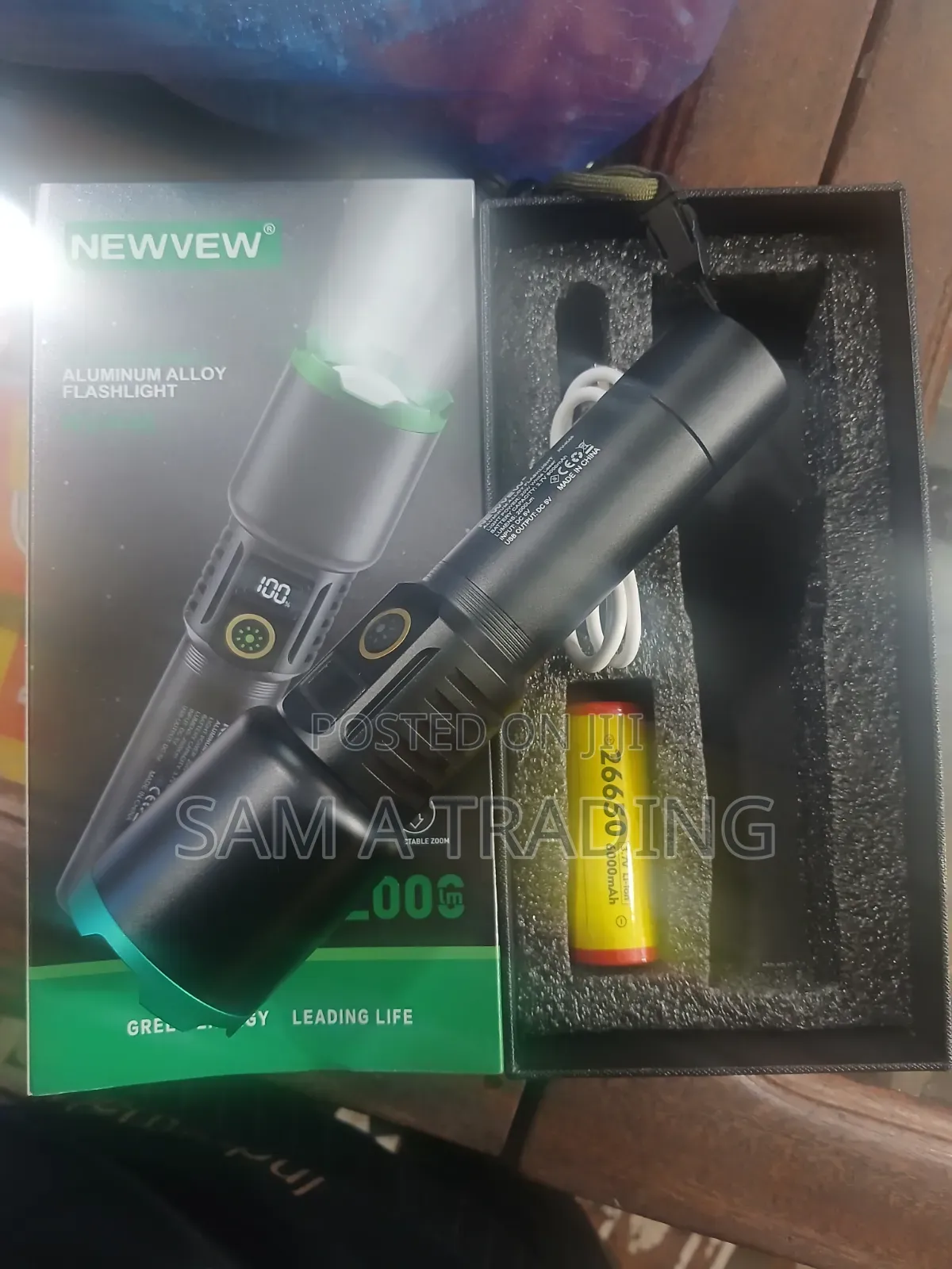 NV- Rechargeable Flashlight
