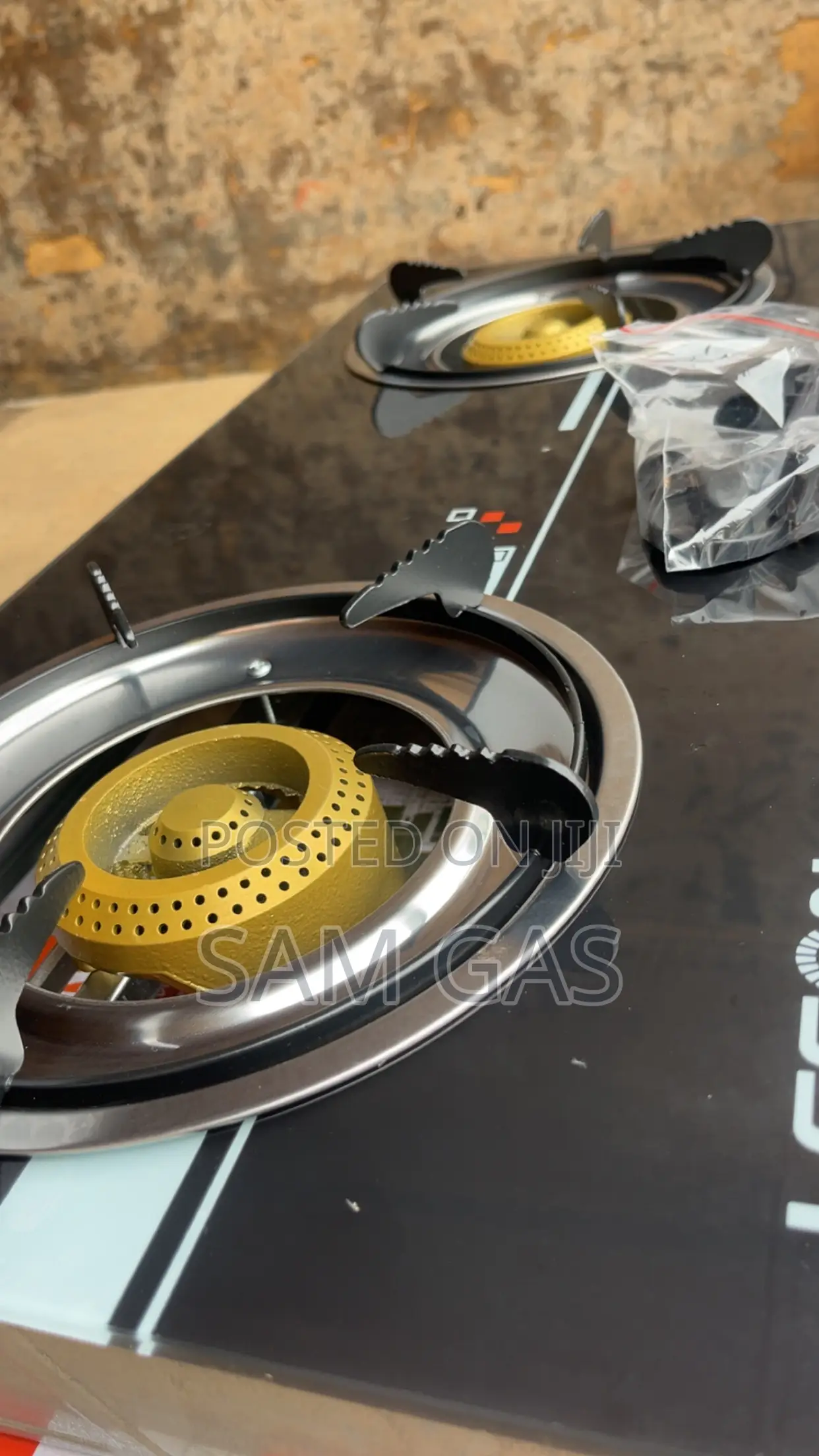 Glass 2 Burner Automatic Stove