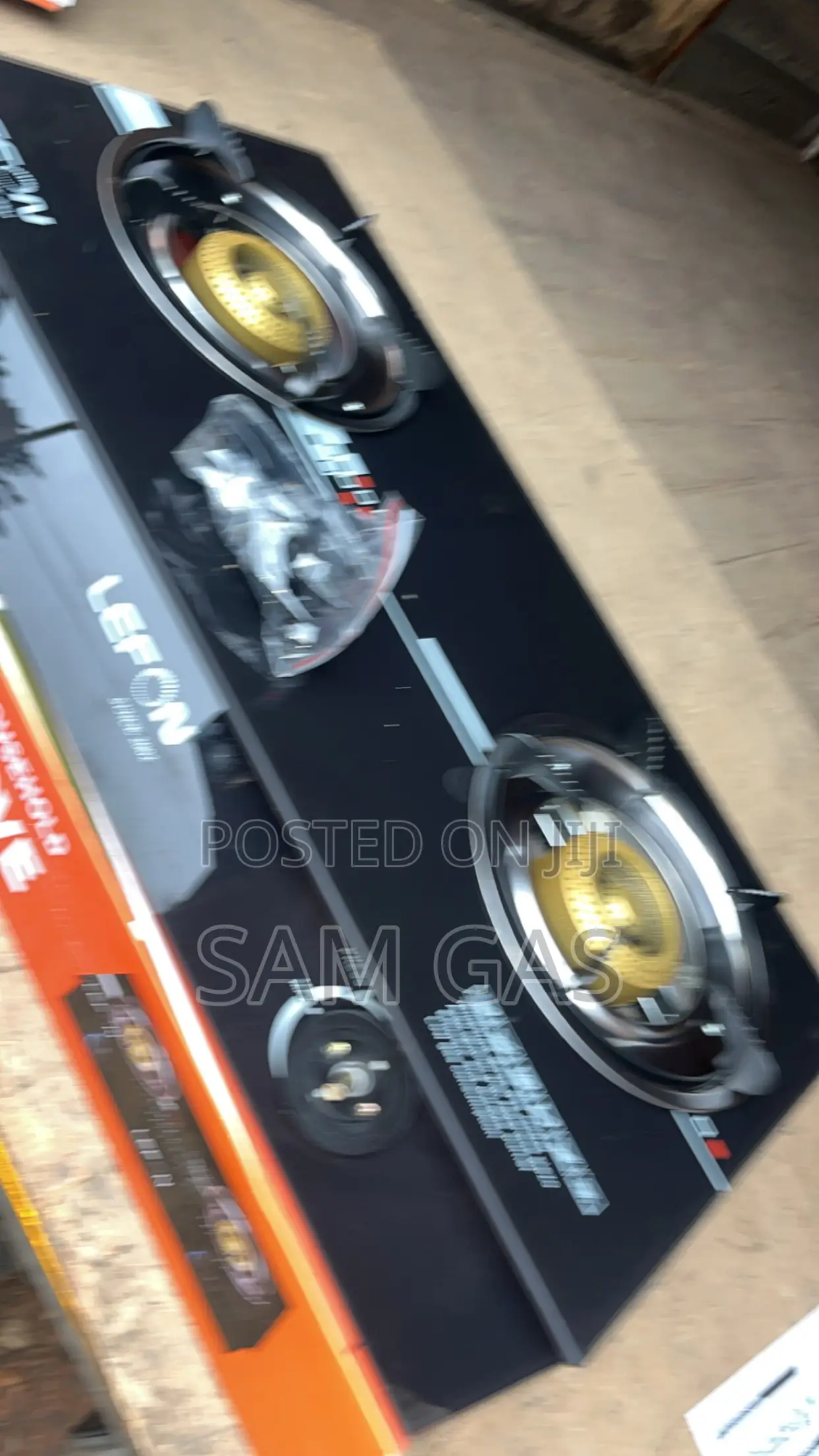 Glass 2 Burner Automatic Stove