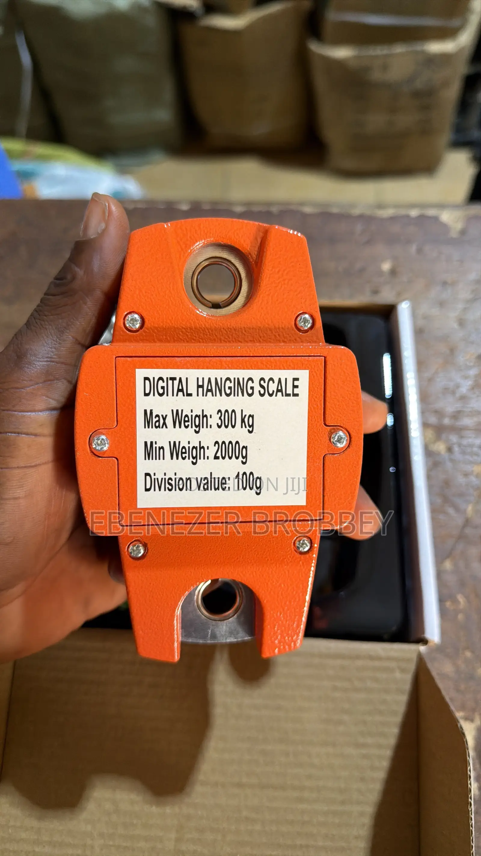 Digital Hanging Scale(300 Kilo)