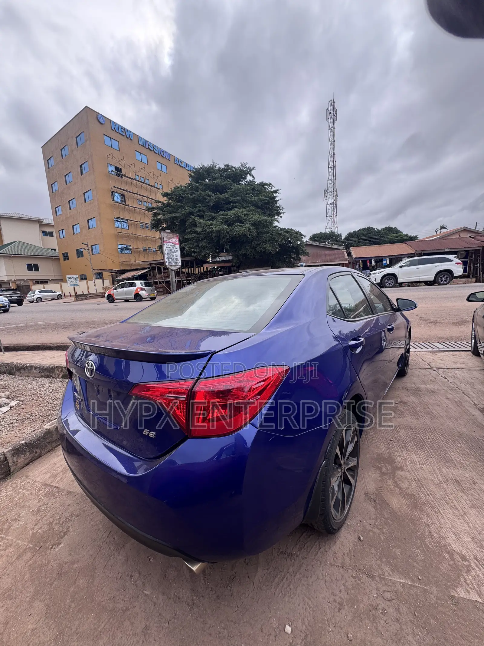 Toyota Corolla SE Special Edition 4dr Sedan (1.8L 4cyl CVT) 2017 Blue