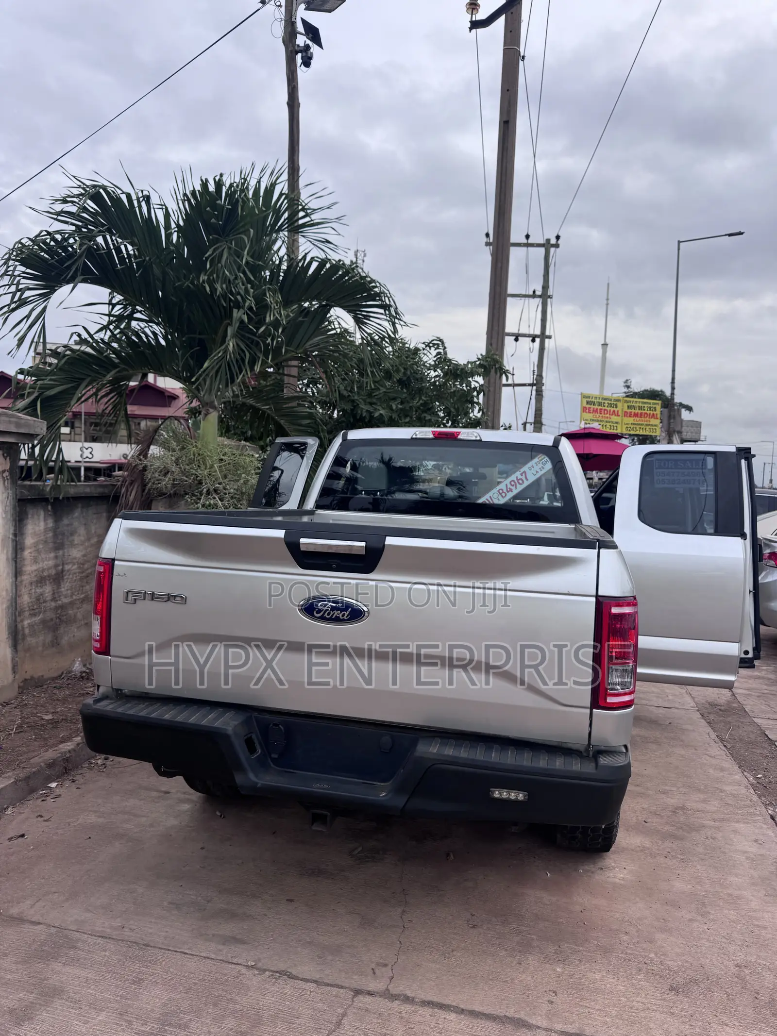 Ford F-150 XL 4x4 Regular Cab Styleside 6.5 ft. box 122 in. WB 2019 Silver