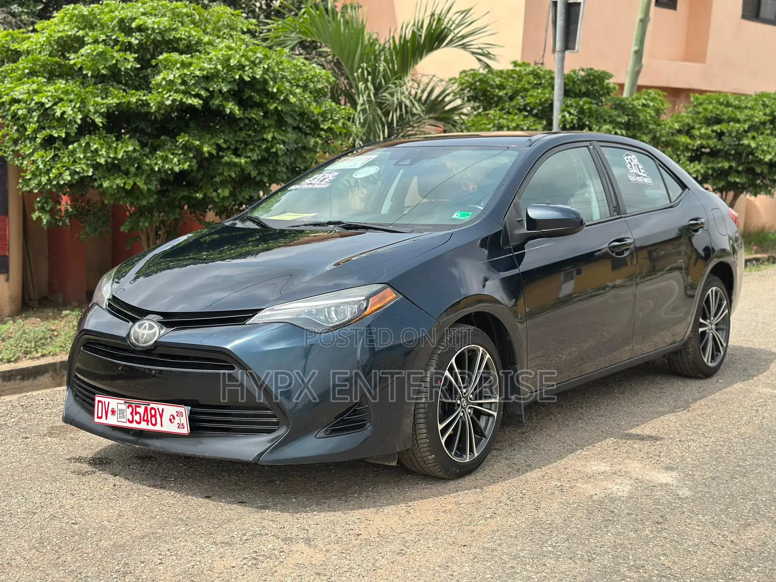 Toyota Corolla LE ECO 4dr Sedan (1.8L 4cyl CVT) 2017 Blue