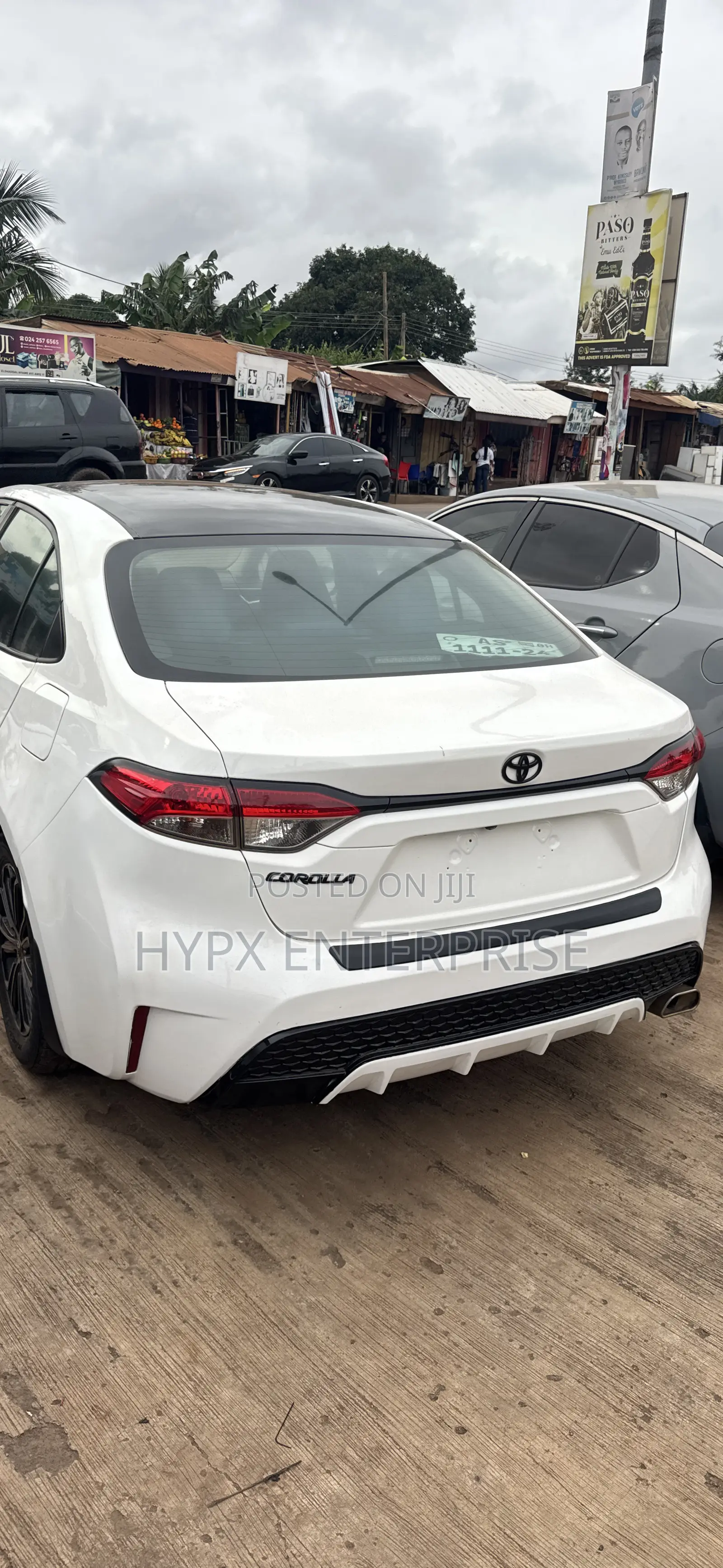 Toyota Corolla LE 2020 White