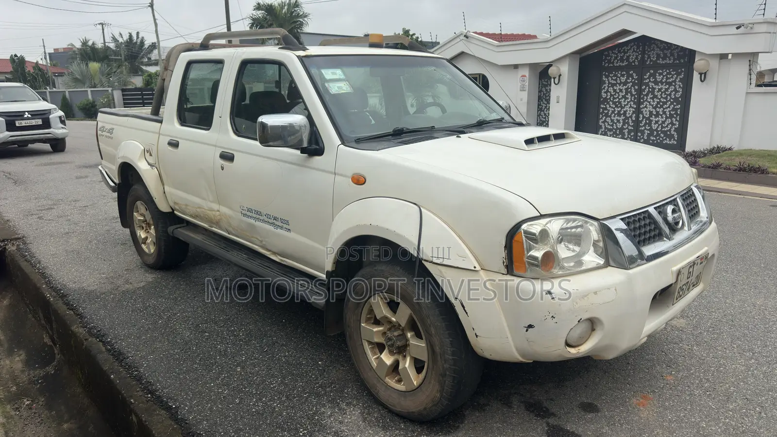 Nissan Hardbody 2018 White