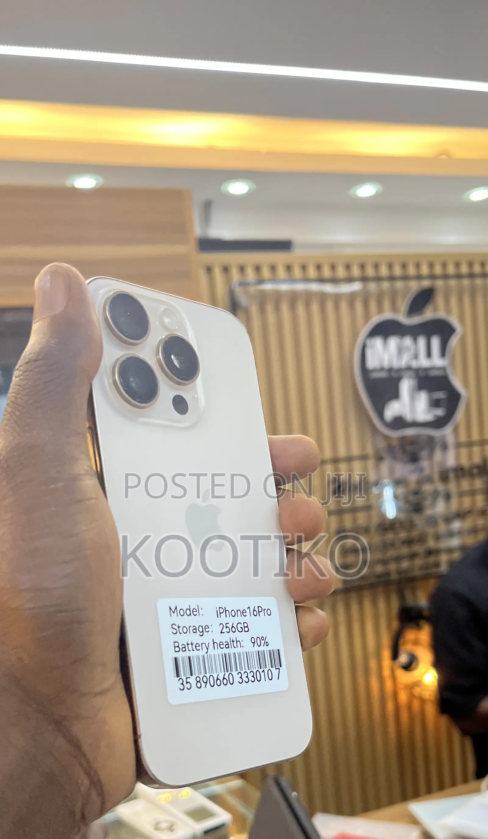 Apple iPhone 16 Pro 256 GB Gold
