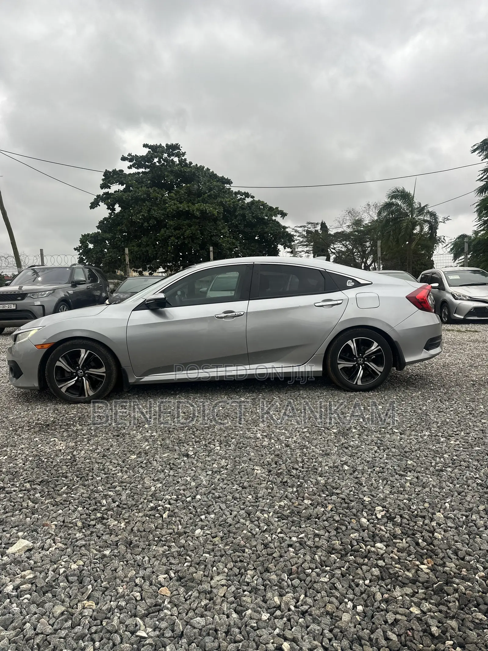 Honda Civic Touring 4dr Sedan (1.5L 4cyl) 2017 Silver