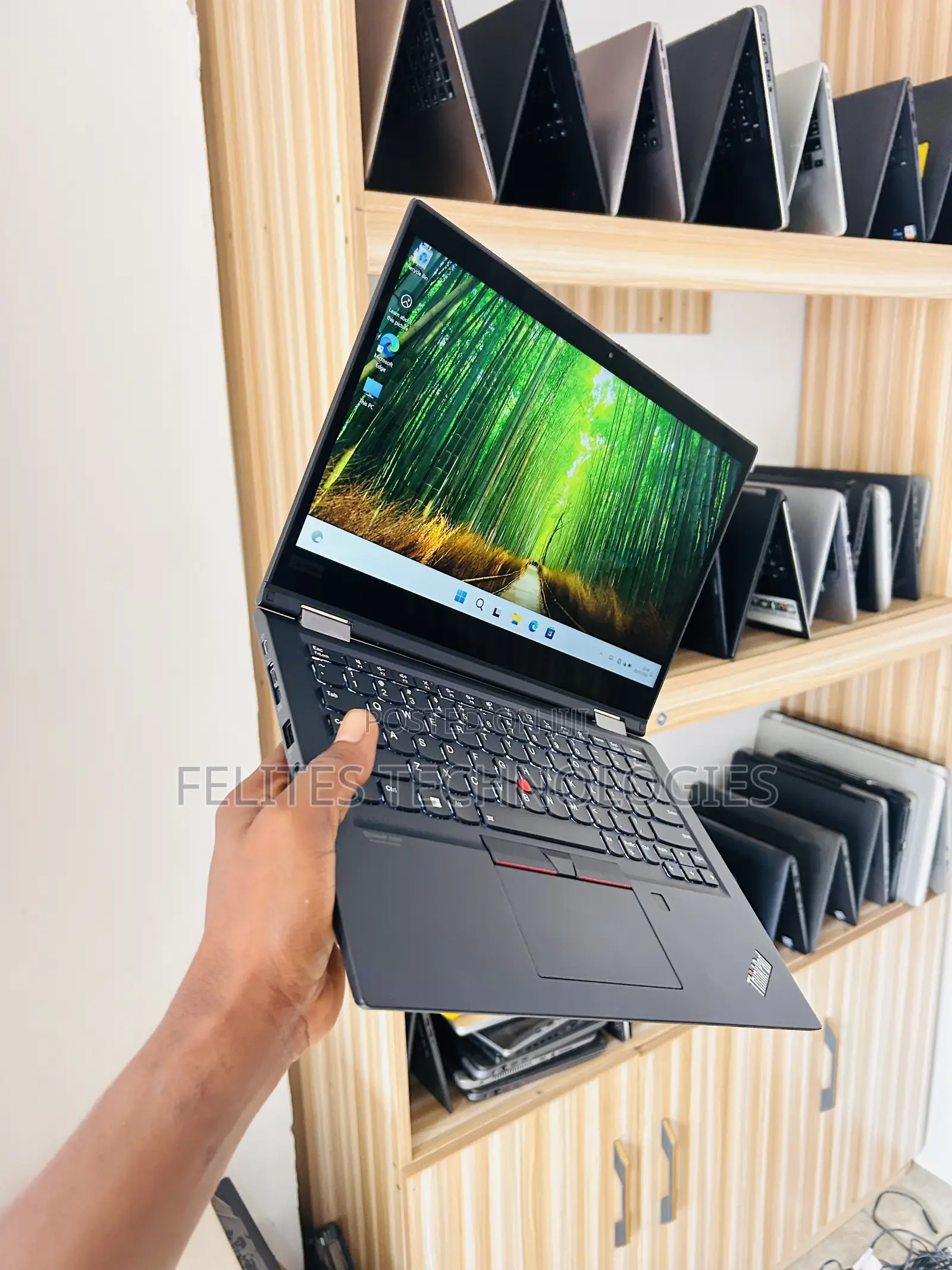 Laptop Lenovo ThinkPad x13 Yoga 8GB Intel Core i5 SSD 256GB