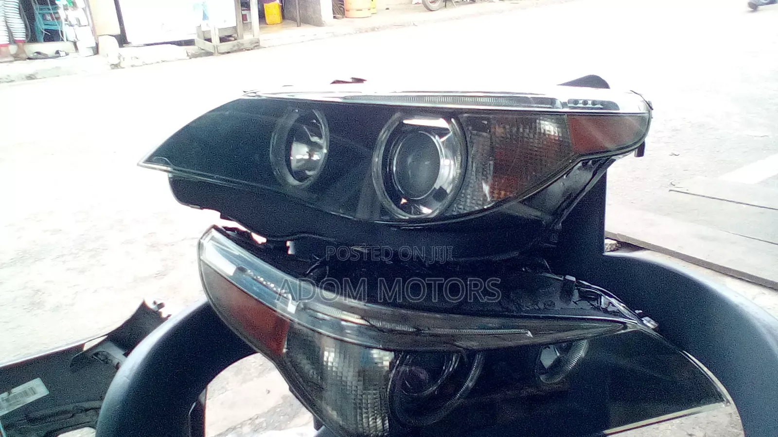 BMW E60 Headlight Charger N Non Charger