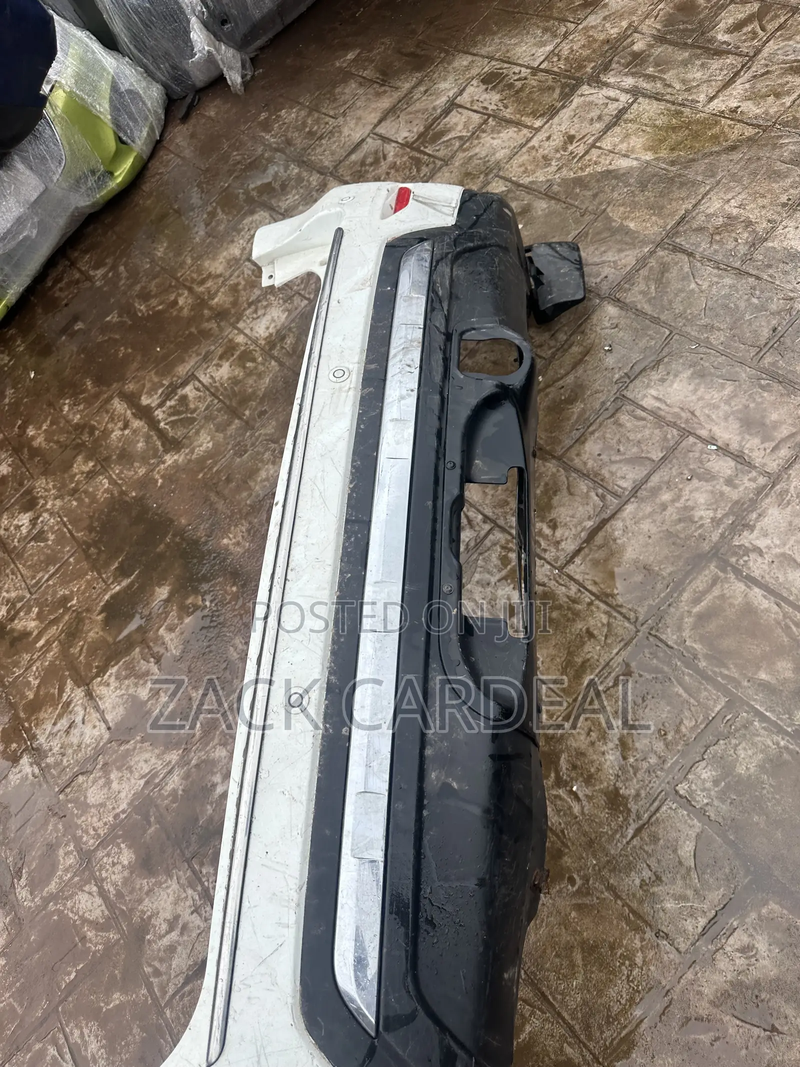 Nissan Pathfinder 2015 Back Bumper Available